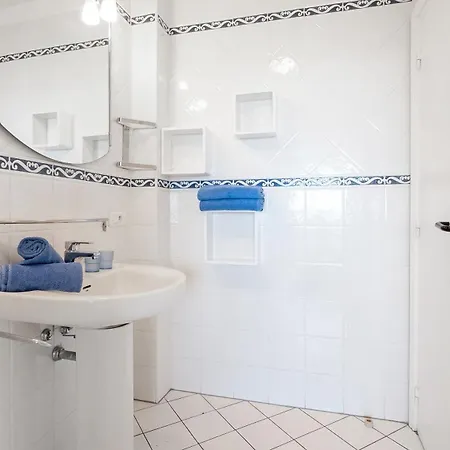 Les Tourelles Aparthotel
