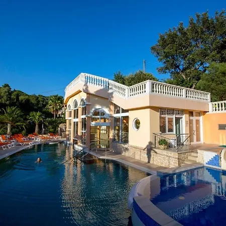 Aparthotel Les Tourelles Sainte-Maxime