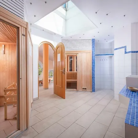 Les Tourelles Aparthotel